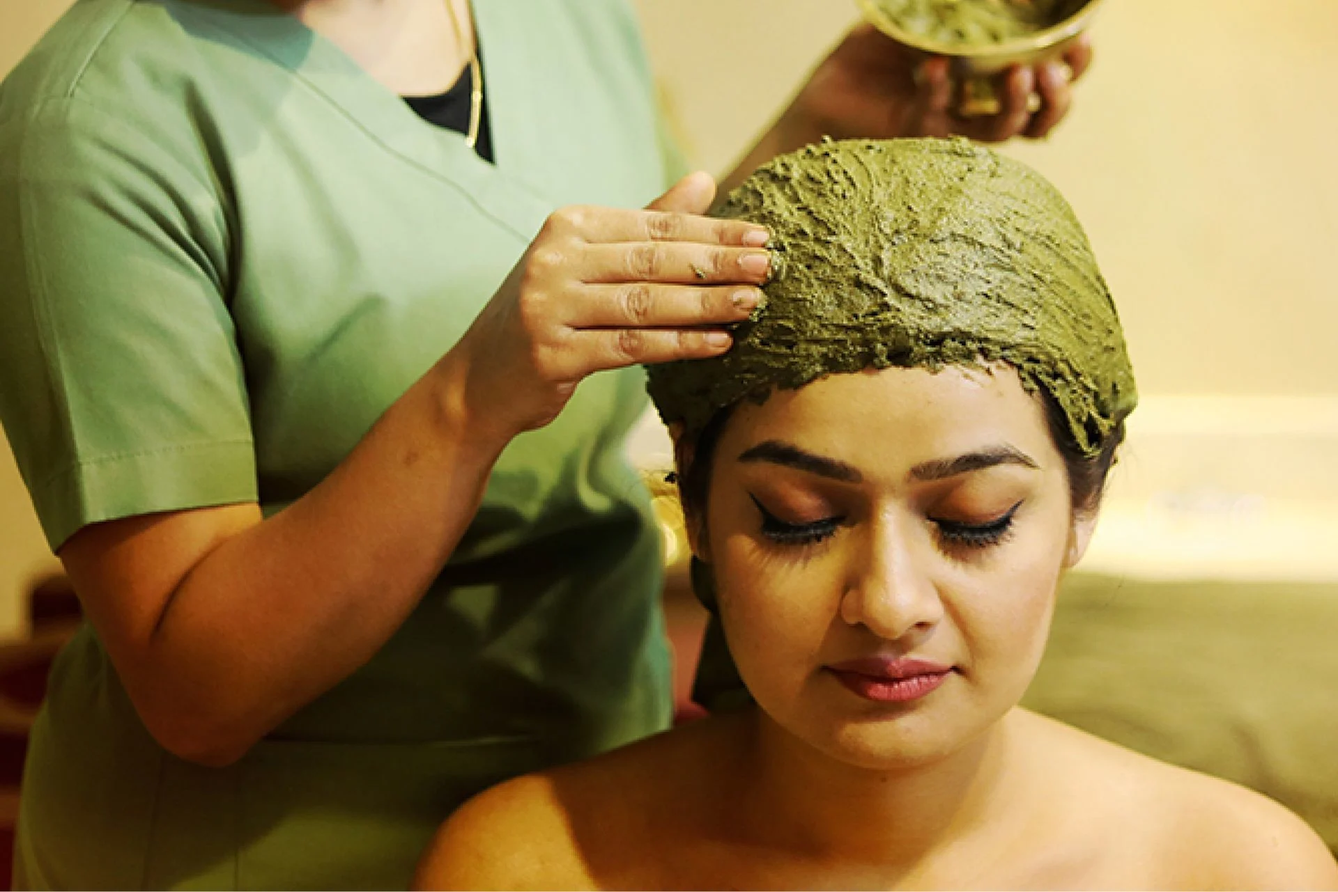 Top 7 Ayurvedic Treatments You Can Try in Dubai for Natural Healing